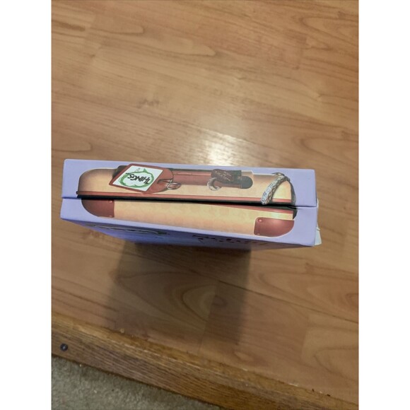 Schitt’s Creek Play Monster Things Game Exclusive Edition Board Game - Picture 8 of 9